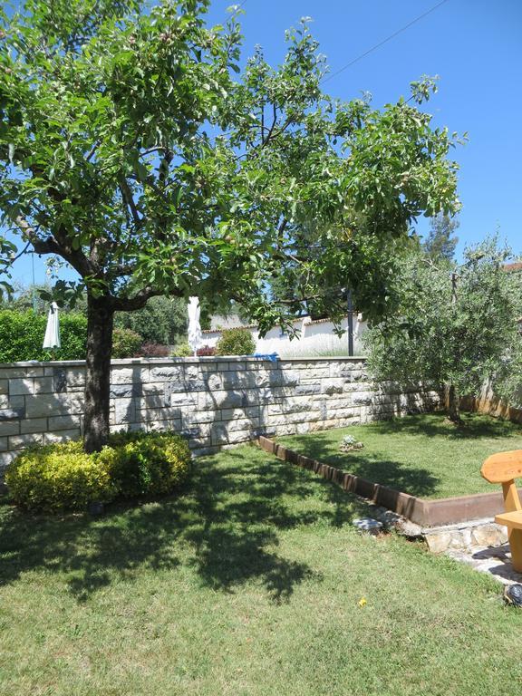 Apartments Sandra Porec Ngoại thất bức ảnh
