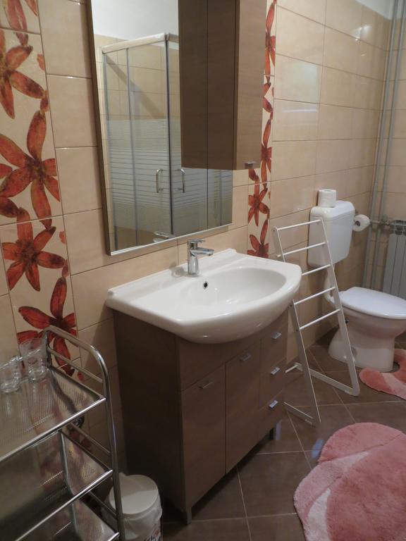 Apartments Sandra Porec Ngoại thất bức ảnh