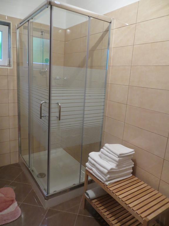 Apartments Sandra Porec Ngoại thất bức ảnh